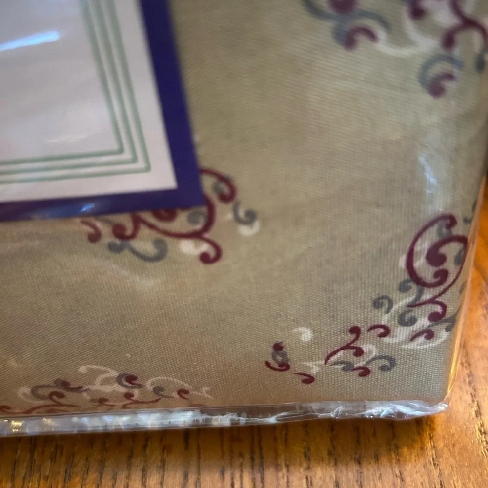 Ashley Cooper Micro Fiber Soft & Silky Full Sheet Set in Grace Paisley-Tan NEW!!